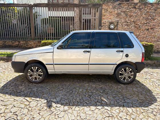 FIAT UNO 1.0 MPI MILLE FIRE 8V FLEX 4P MANUAL
